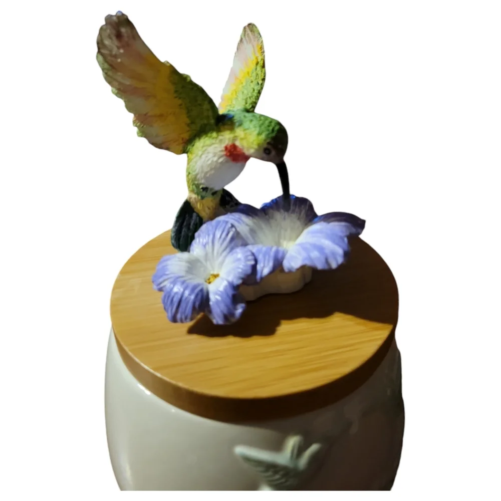 2022 Kitchen Treasures Canister Collection Creamer & Sugar Bowl Hummingbird